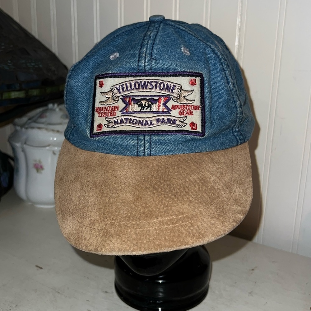 Vintage Yellowstone National Park 90’s baseball hat denim & suede